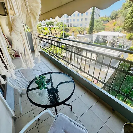 Olympionnest Apartment *